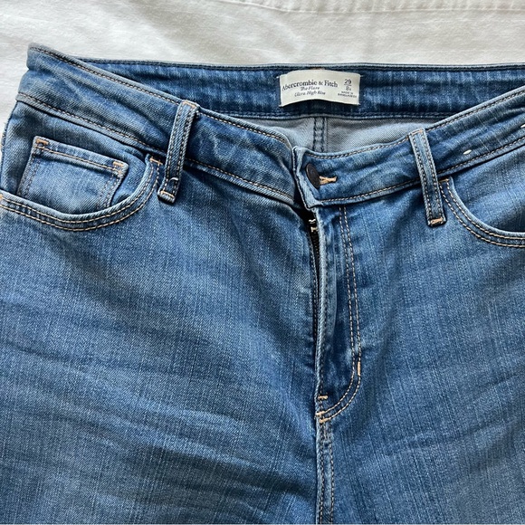 A&F the Flare Ultra High Rise - Picture 5 of 9